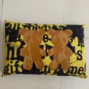 Heaven by Marc Jacobs Pillow